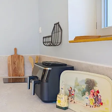 Apartment L'escale Retro Duo A Vintage Break By The